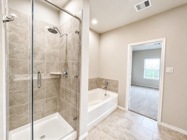 Building Photo - 13821 Rock Island Trl