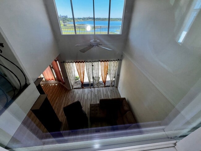 Building Photo - 3 Bedroom 2.5 Bath Cinnamon Bay Home with Stunning view, and Hardwood Flooring!