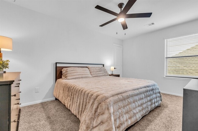 Building Photo - 20022 Parkland Gates Dr