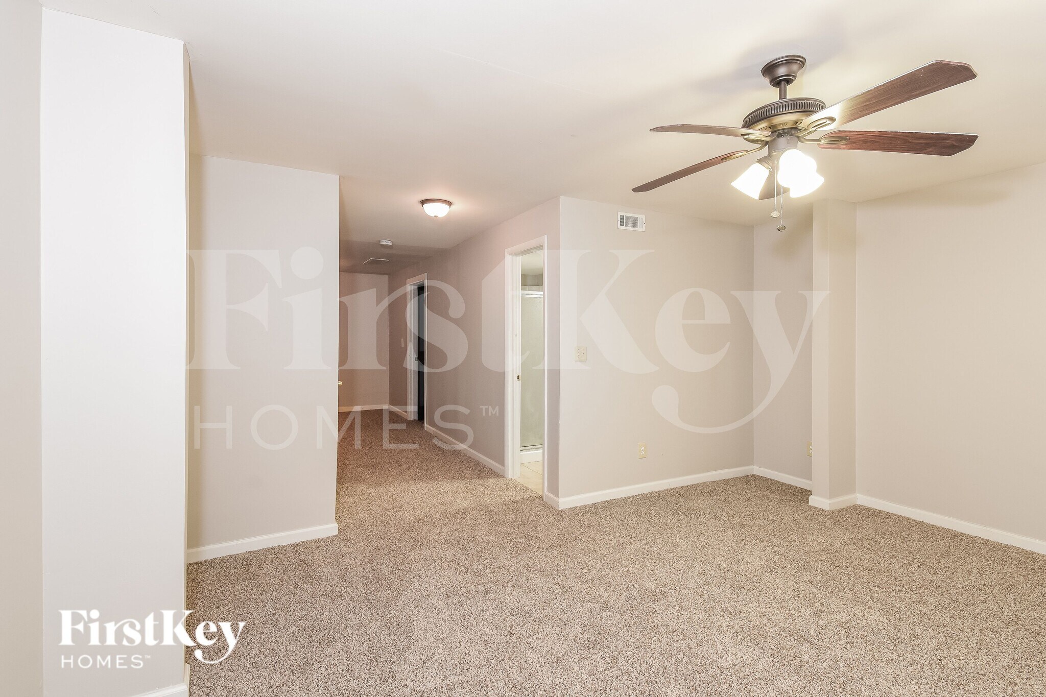 Building Photo - 6582 Wellington Square