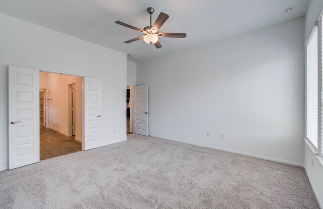 Building Photo - 24811 Harrow Mdw Dr