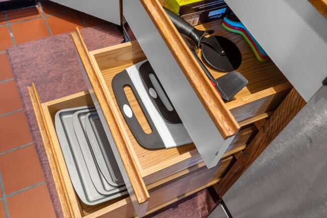 Building Photo - 309 Vine St