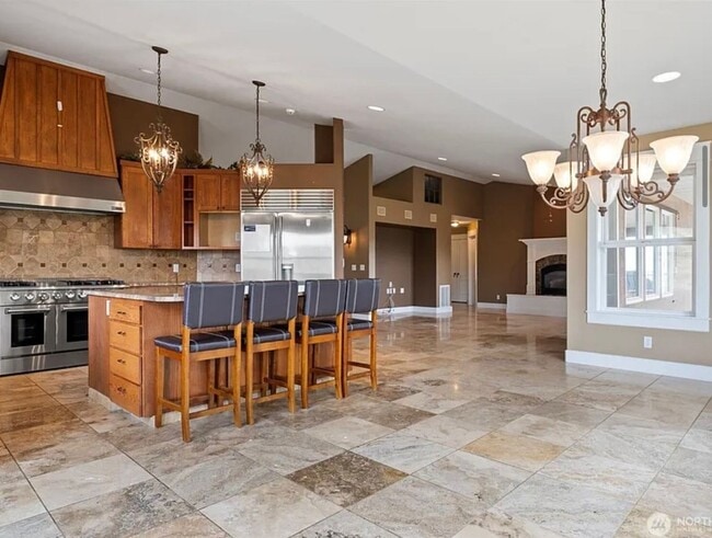 Building Photo - Home with a view for rent in Ephrata
