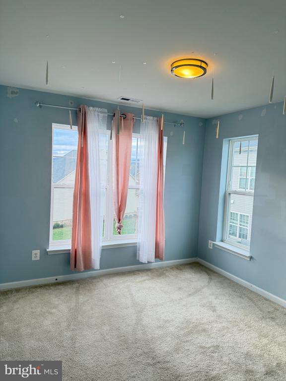 Building Photo - 5914 Krantz Dr