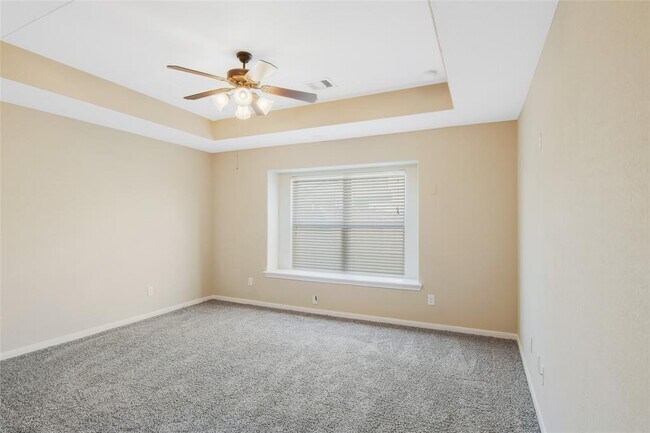 Building Photo - 21827 Mount Hunt Dr