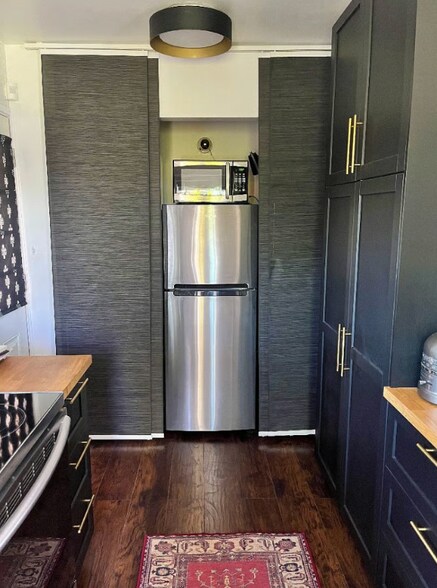 Building Photo - 2924 S Austin St