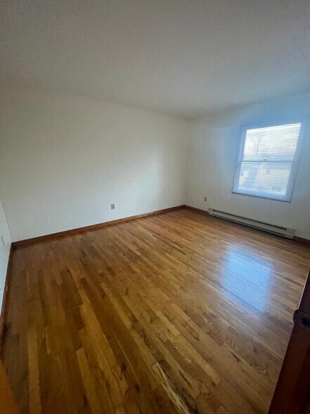 BR #2 -2 - 36 Merrimac St
