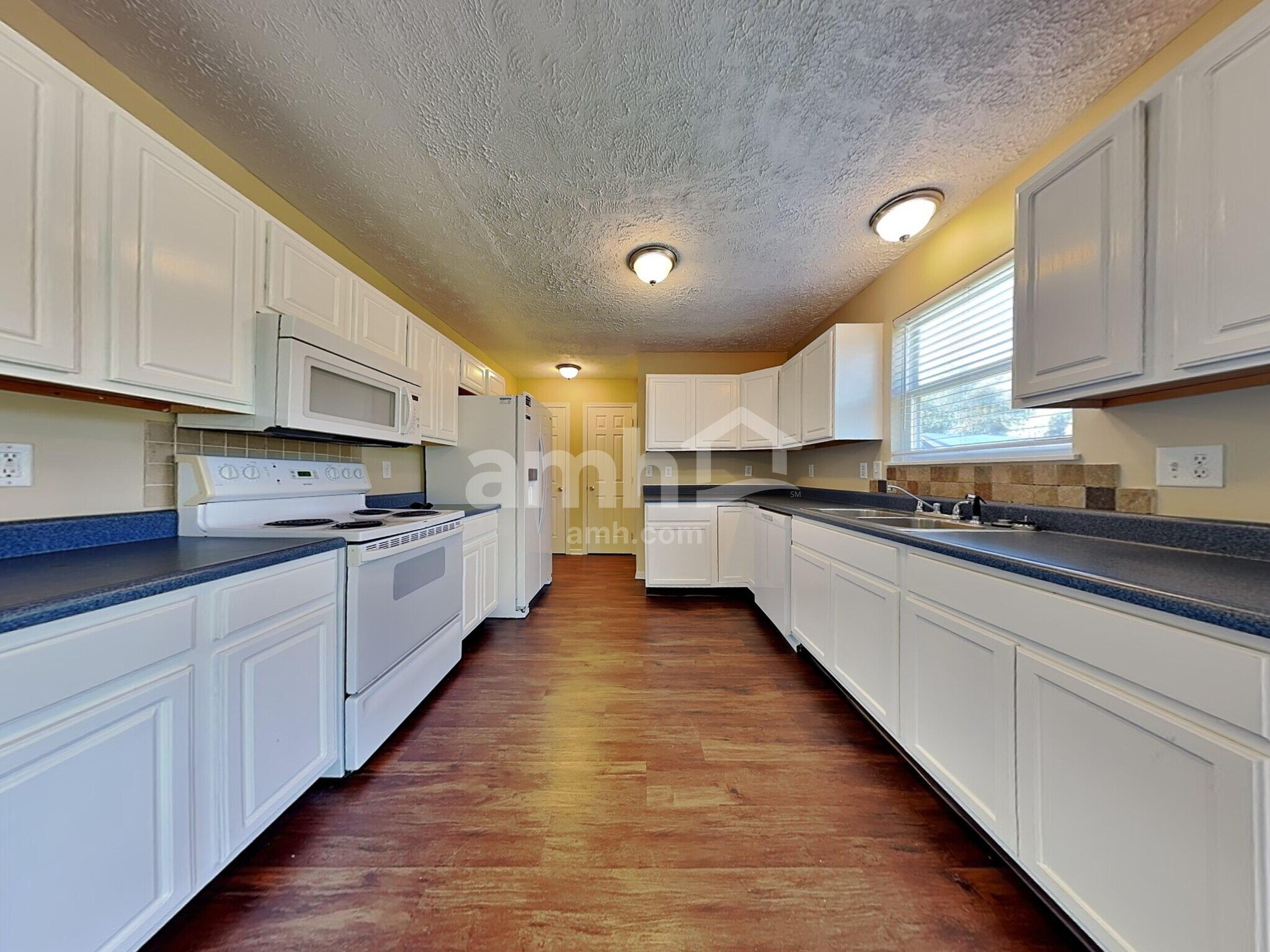 Building Photo - 107 Worthington Dr