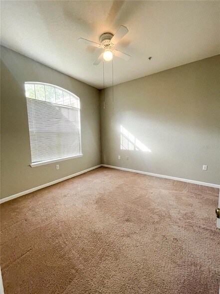 Building Photo - 17112 Carrington Park Dr