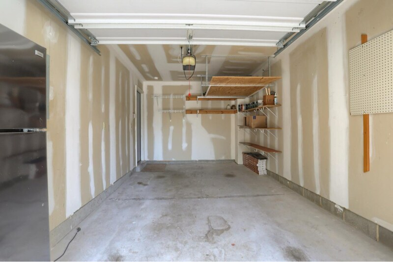 Building Photo - 226 Sparrow Rd
