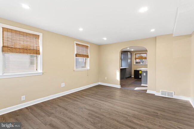 Building Photo - 112 Juliana Terrace