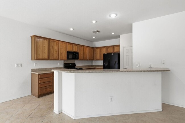 Building Photo - Comfort, Community & Style in Sun City Anthem 55+