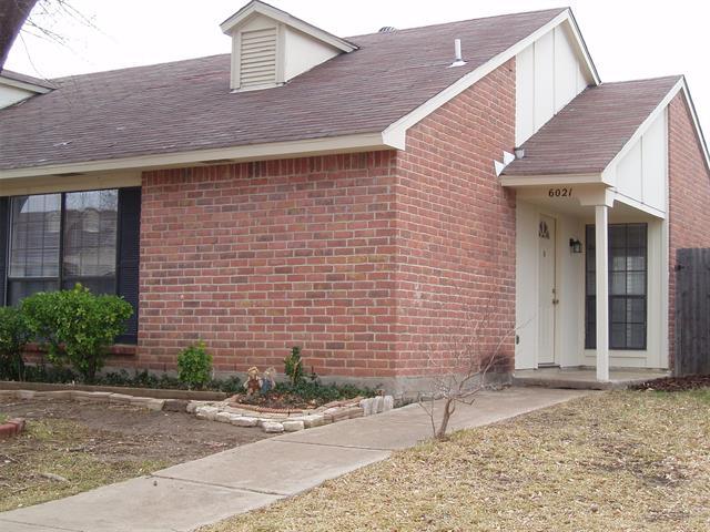 Primary Photo - 6021 McAfee Dr