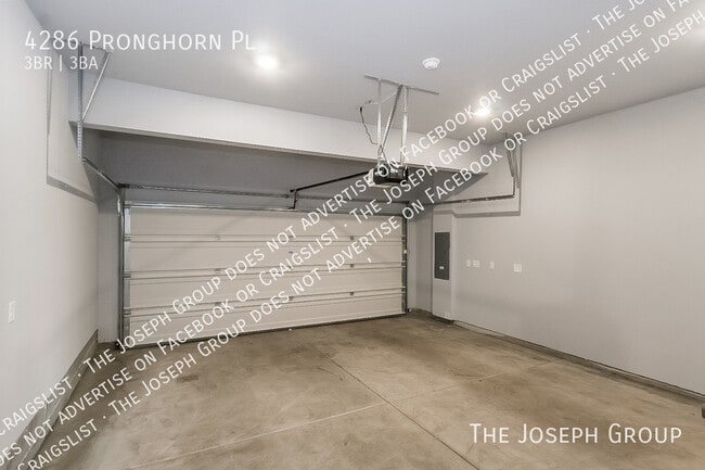 Building Photo - 4286 Pronghorn Pl