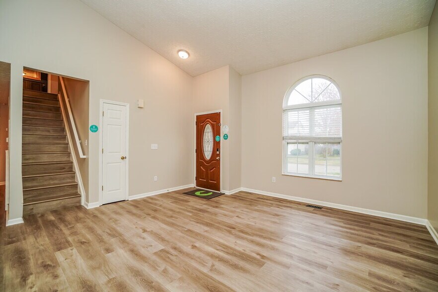 Building Photo - 224 Sonoma Dr