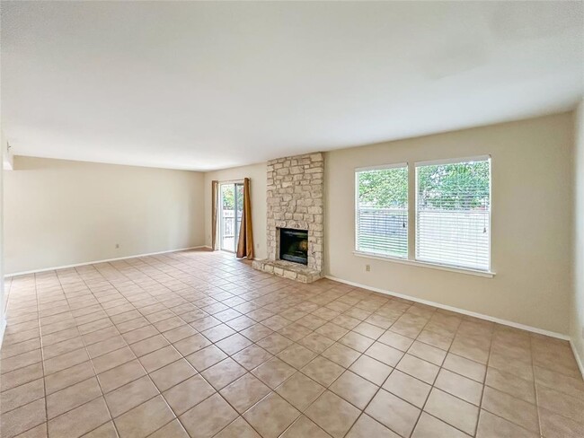 Building Photo - 12107 Tanglebriar Trail