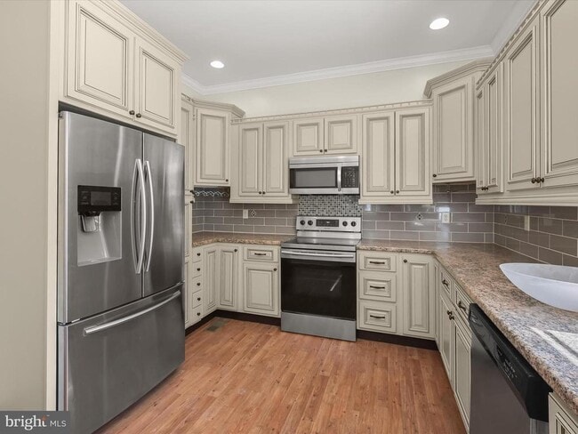 Building Photo - 13 N Allegany St