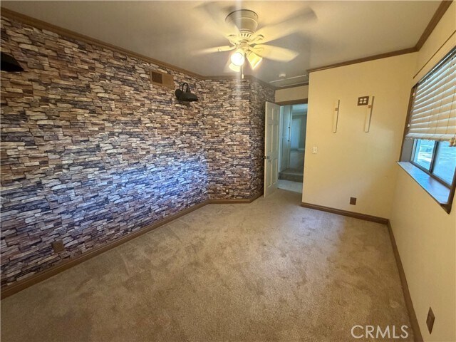 Building Photo - 8541 Orangewood Ave