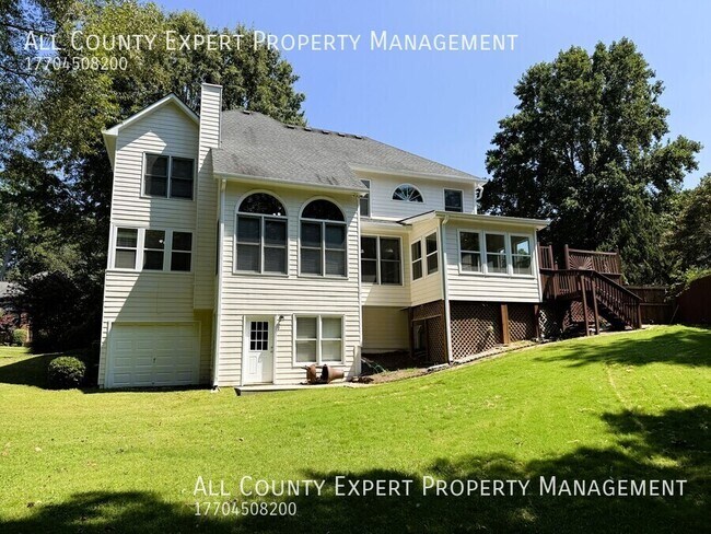 Building Photo - 4402 Fairecroft Terrace