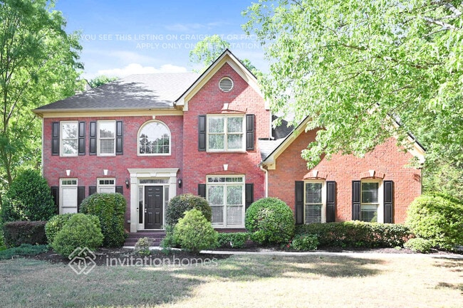 Building Photo - 275 Merritt Dr