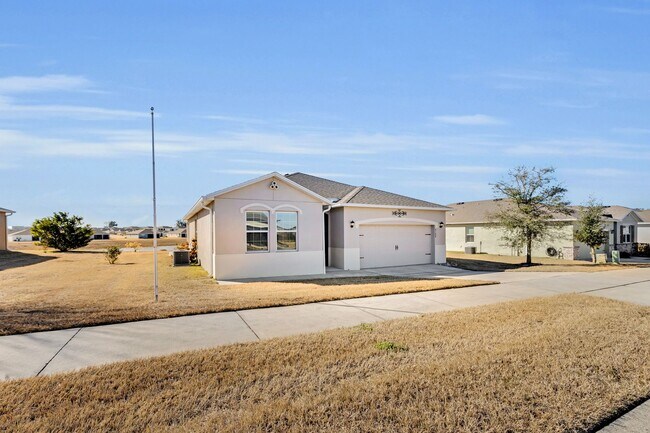 Building Photo - 3/2 Home In Upscale 55+ Gated Community