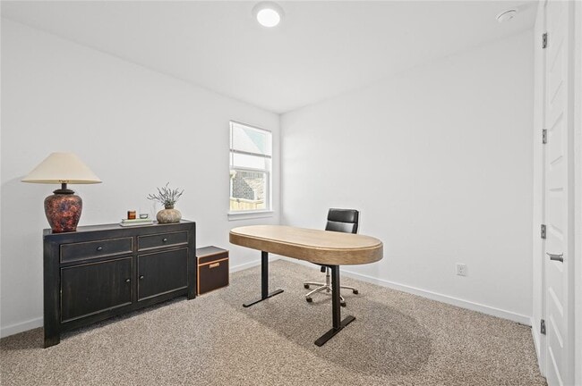 Building Photo - 2037 Rosin Jaw Walk