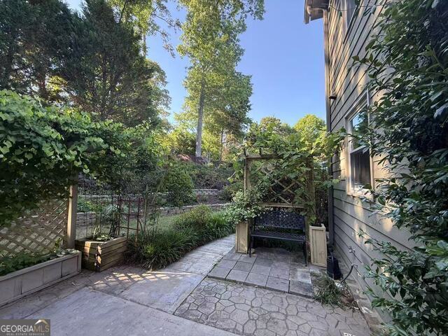 Building Photo - 1490 Mill Pl Dr