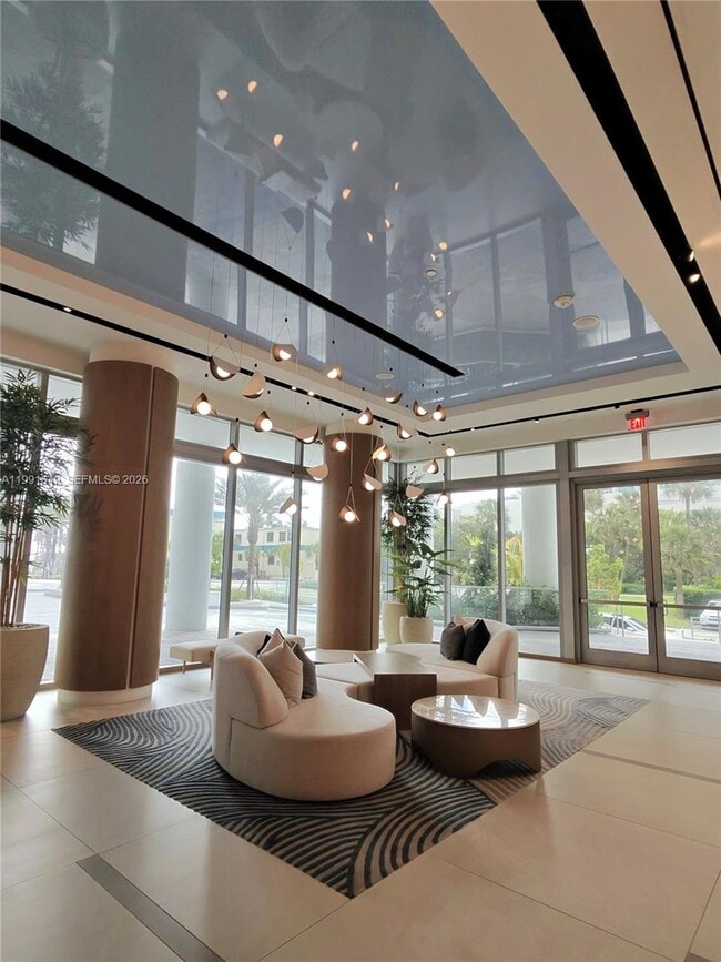 Building Photo - 153 N Seabreeze Blvd