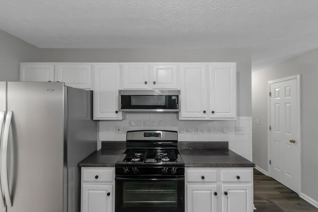 Building Photo - Beautiful 4BR Two-Story Home with Open Layout & Private Backyard!