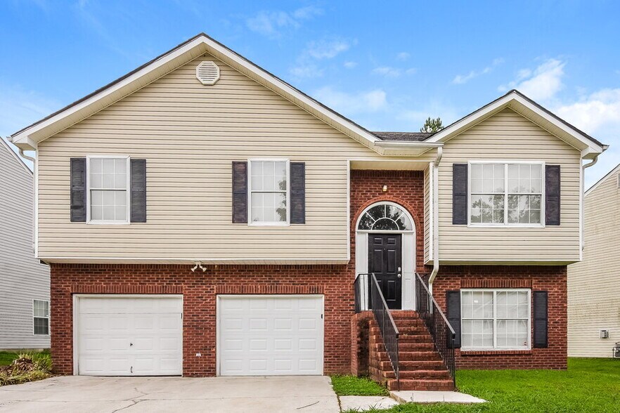 Primary Photo - 1558 Blossom Dr