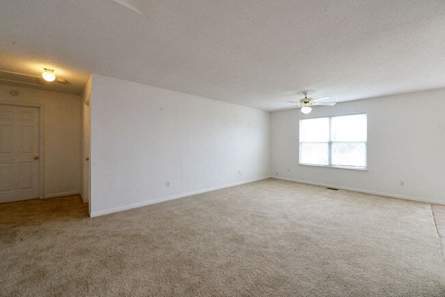 Building Photo - 4162 Whitehall Dr