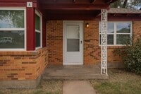 Building Photo - 2814 Duncan Dr