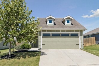 Building Photo - Fresh, Stylish & Move-In Ready in Eagle Mountain–Saginaw ISD