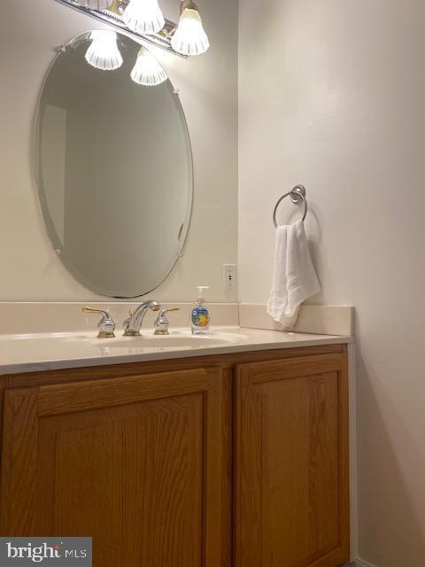 Building Photo - 1420 Riverside Dr