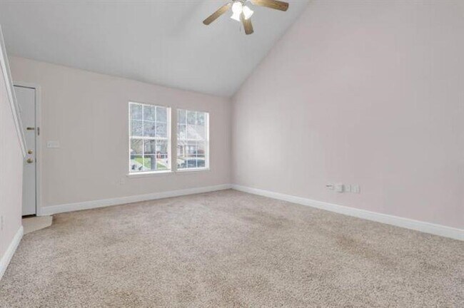 Building Photo - 3397 Sawtooth Dr