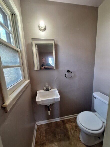 Half Bath with Master - 7005 John Adams Way