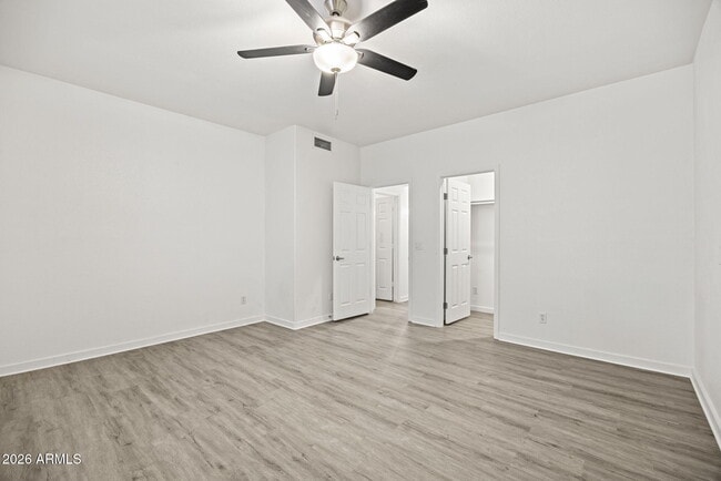 Building Photo - 21237 N 92nd Ave
