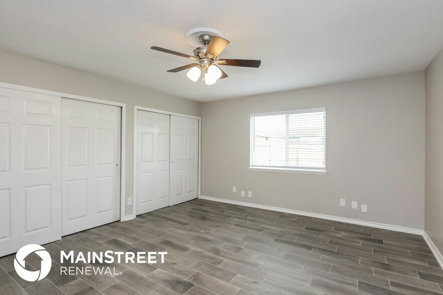 Building Photo - 625 Nora Ln