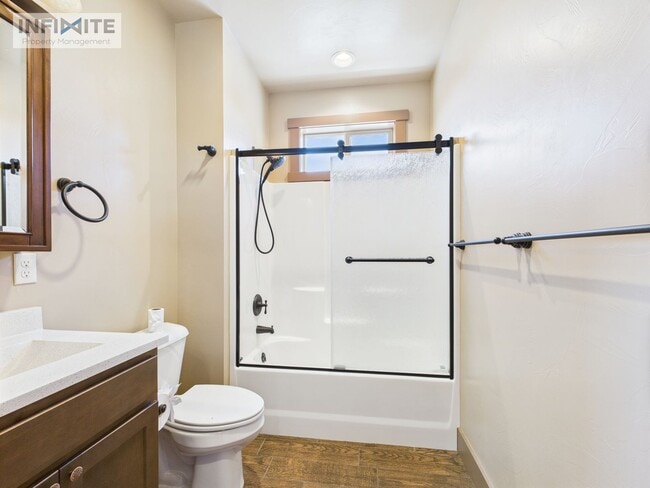 Building Photo - Montana Dream Turned Reality – One-of-a-Ki...