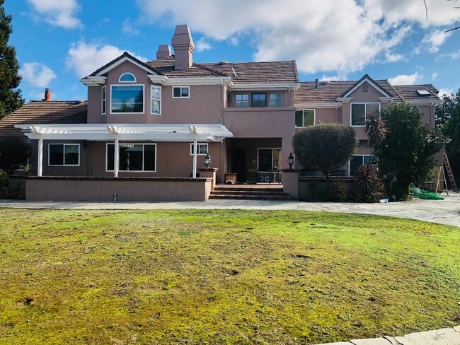 Building Photo - 12393 Beauchamps Ln