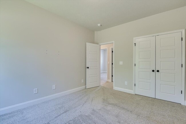 Building Photo - 1232 Gregory Landing Dr