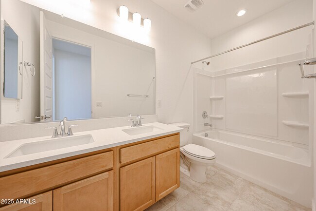 Building Photo - 25237 N 172nd Dr
