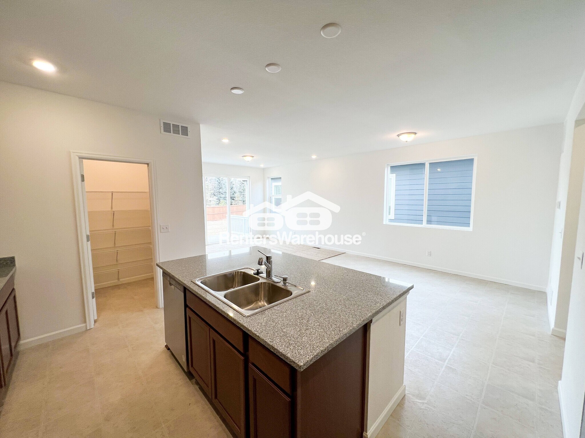 Building Photo - 53 Acorn Crk Ct
