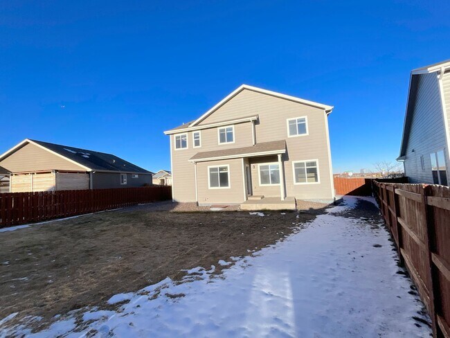 Building Photo - 4 Bedroom Home Available Near Londonderry Dr & Eastonville Rd!