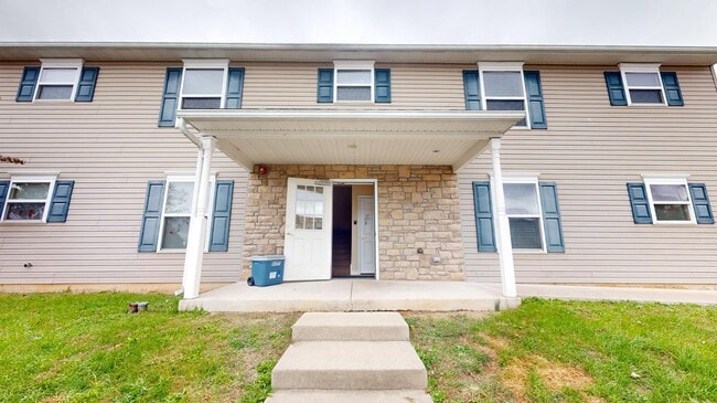 Building Photo - 601 Honeysuckle Ln