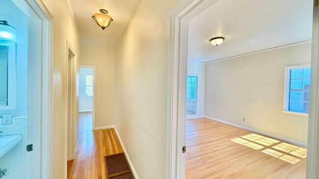 Building Photo - 1520 Leimert Blvd