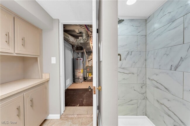 Building Photo - 11217 Florian Ave