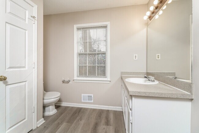 Building Photo - 3626 Spring Meadow Ct