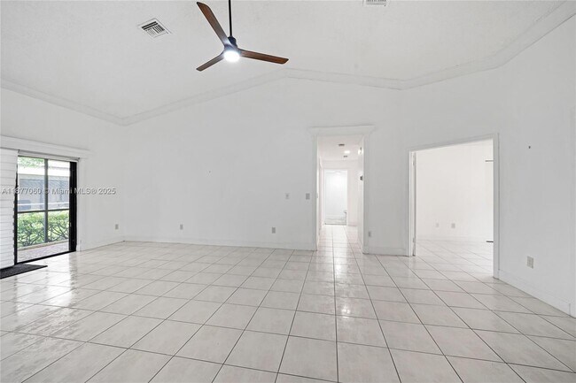 Building Photo - 344 NW 94th Terrace