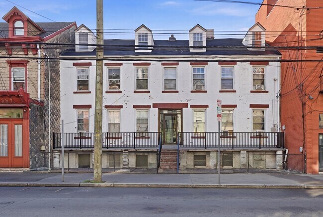 Building Photo - 359 Palisade Ave